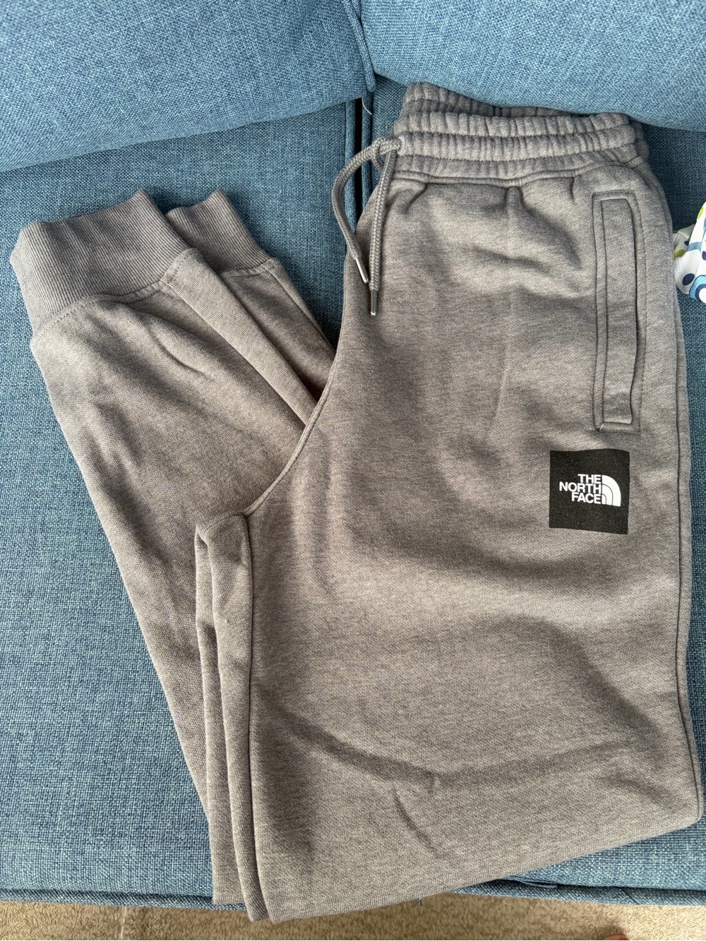 The North Face Heritage Patch Joggers Grey Men’s Sweatpants
